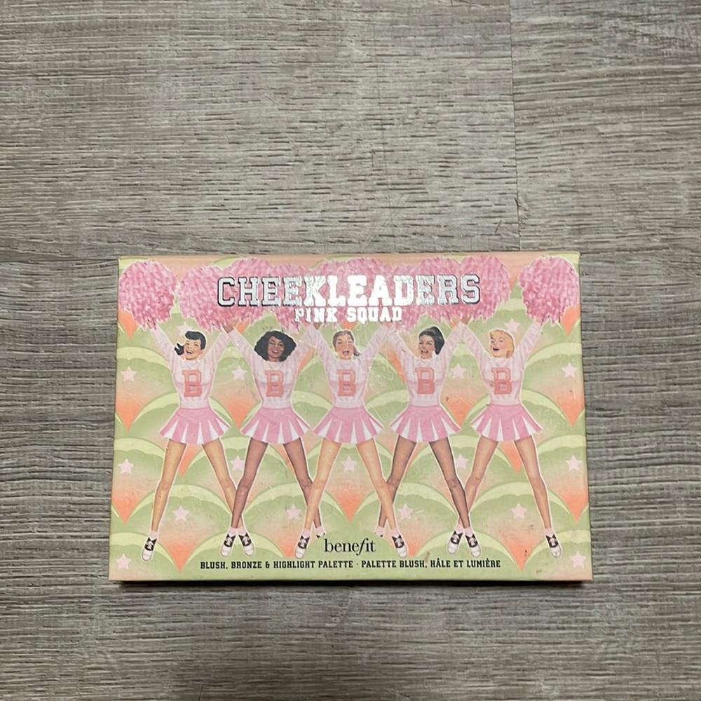 Benefits cheerleaders pink squad pallet